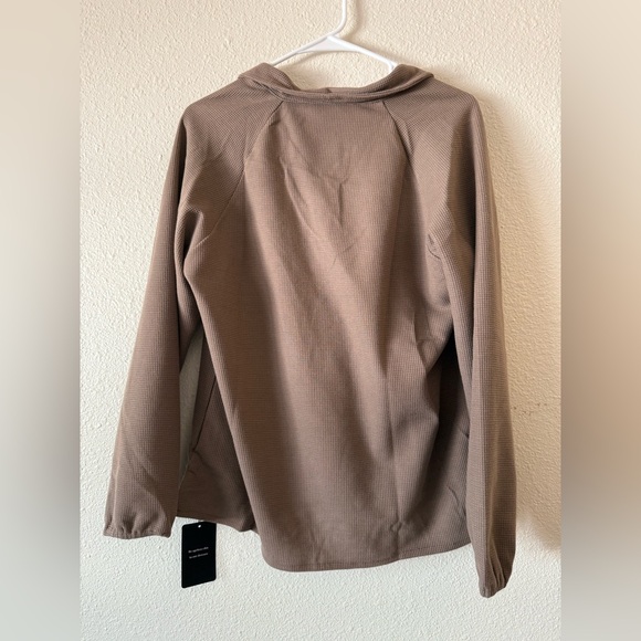 NWT Collard Waffle Knit Long Sleeve - Picture 4 of 4